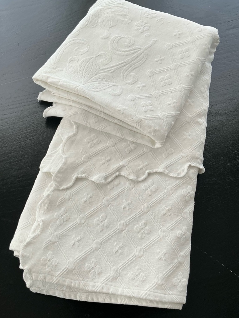 Vintage 💎 Maltease Pure White Bedspread